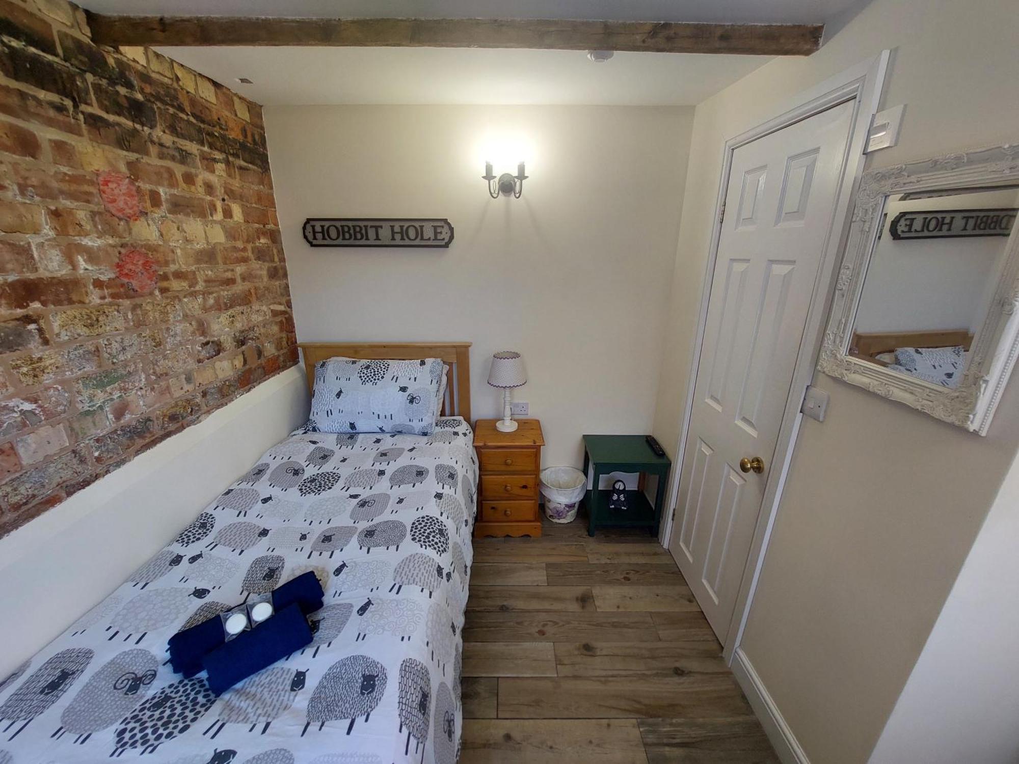 Salisbury Guest House - Free Parking York Exterior foto